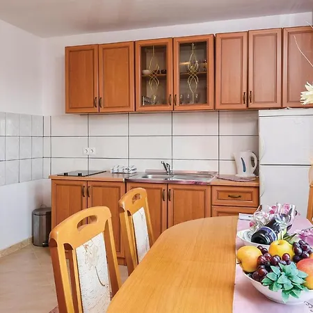 アパート Two-bedroom In