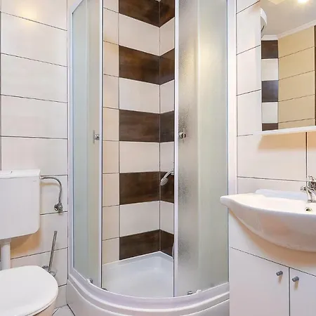 アパート Two-bedroom In